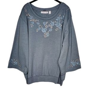 The Muses Lounge XL Crewneck 3/4 Bell Sleeves Embroidered Beaded Top